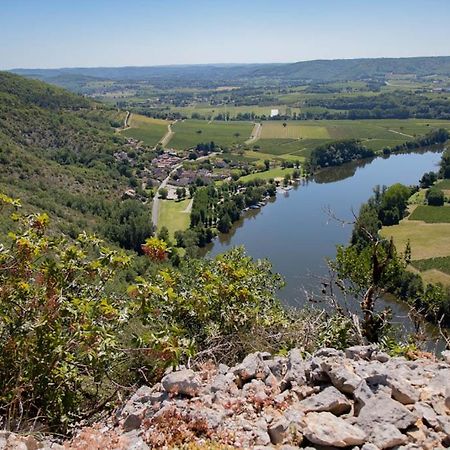 Вилла La Taniere Des Druides Luzech Экстерьер фото